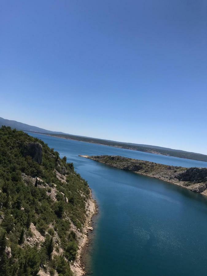 Apartmani Lucija Maslenica Exterior foto